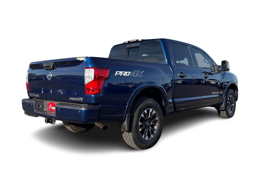 Thumbnail: 2018 Nissan Titan - 18