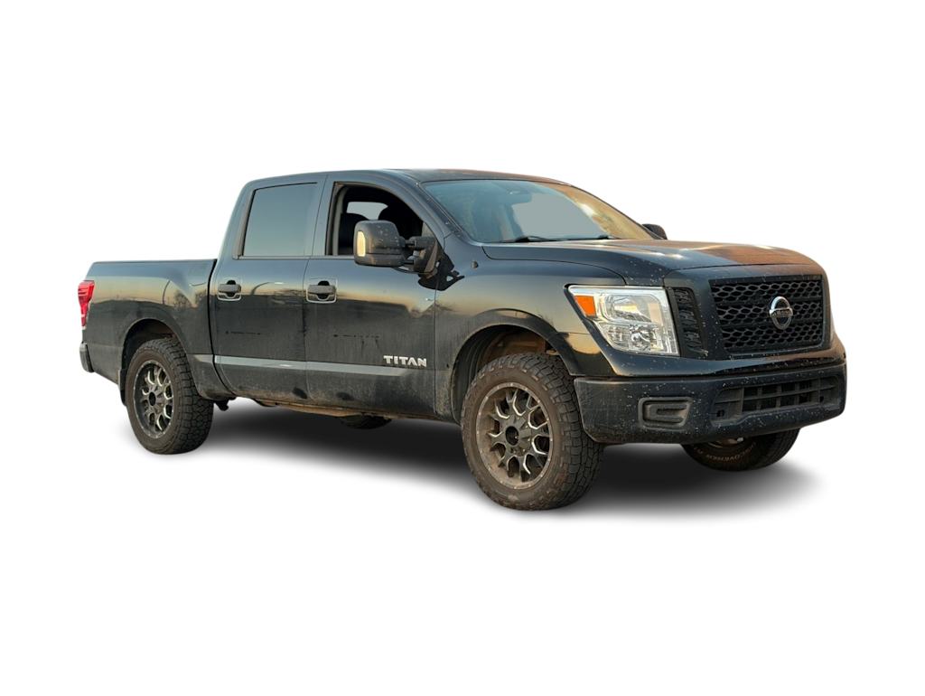 Thumbnail: 2017 Nissan Titan - 9
