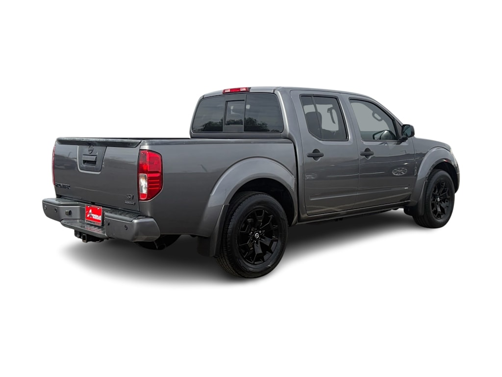 Thumbnail: 2021 Nissan Frontier - 16