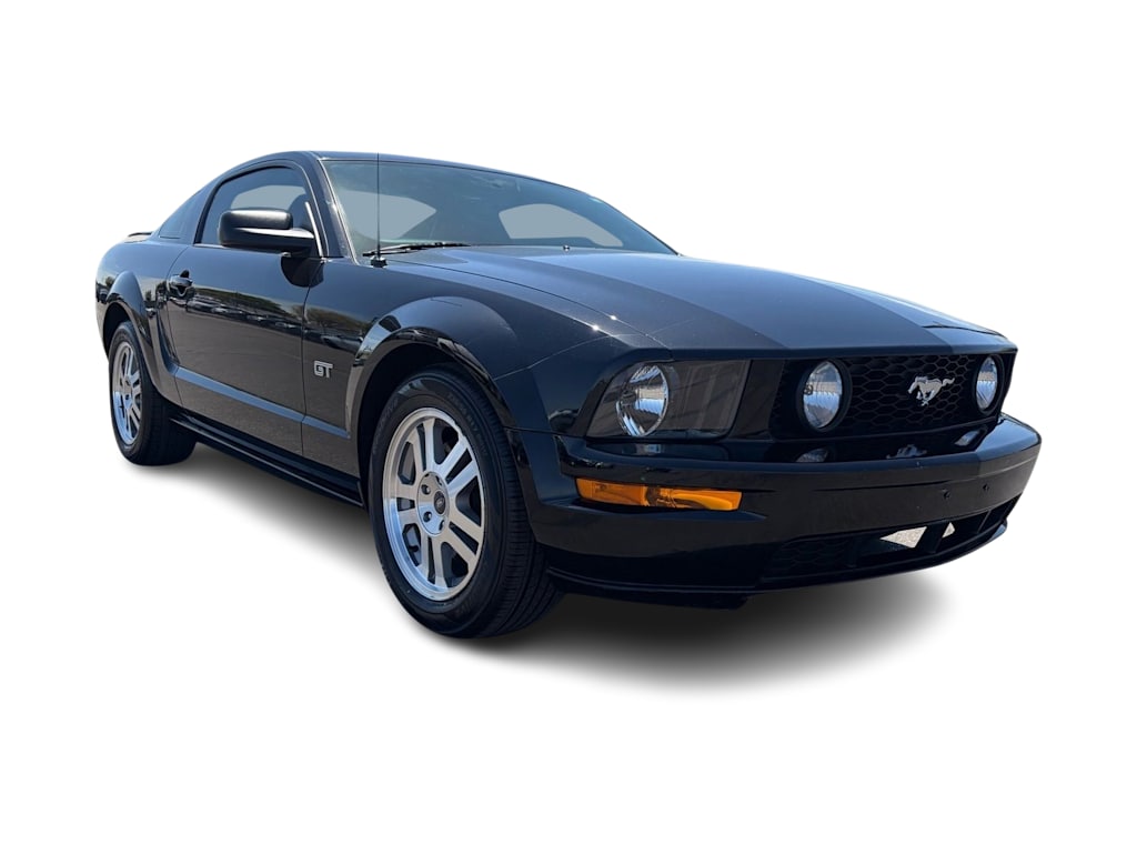Thumbnail: 2005 Ford Mustang - 18