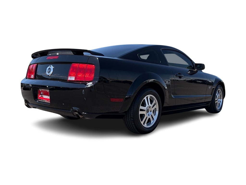 Thumbnail: 2005 Ford Mustang - 16