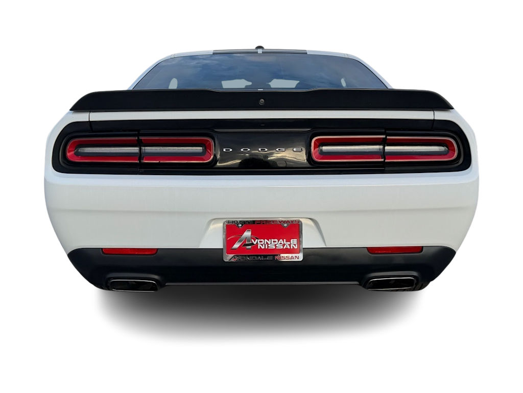 Thumbnail: 2017 Dodge Challenger - 5