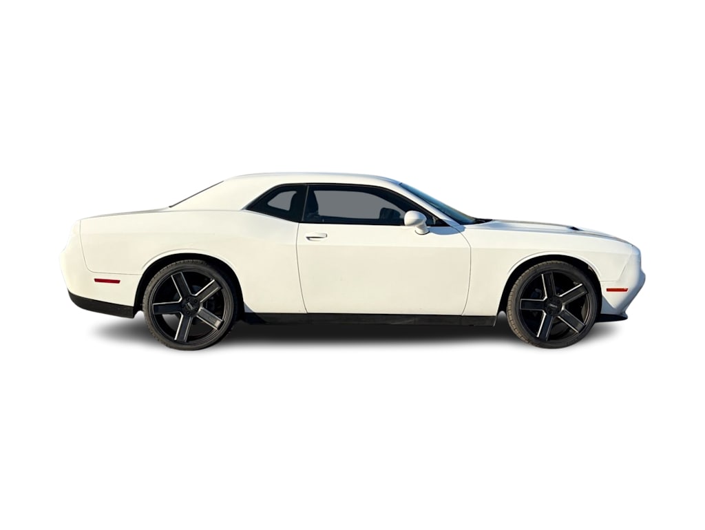 Thumbnail: 2016 Dodge Challenger - 15