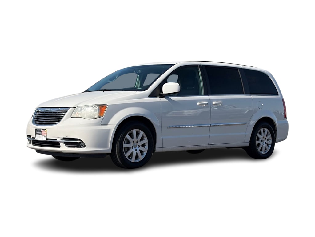 Thumbnail: 2013 Chrysler Town & Country - 8