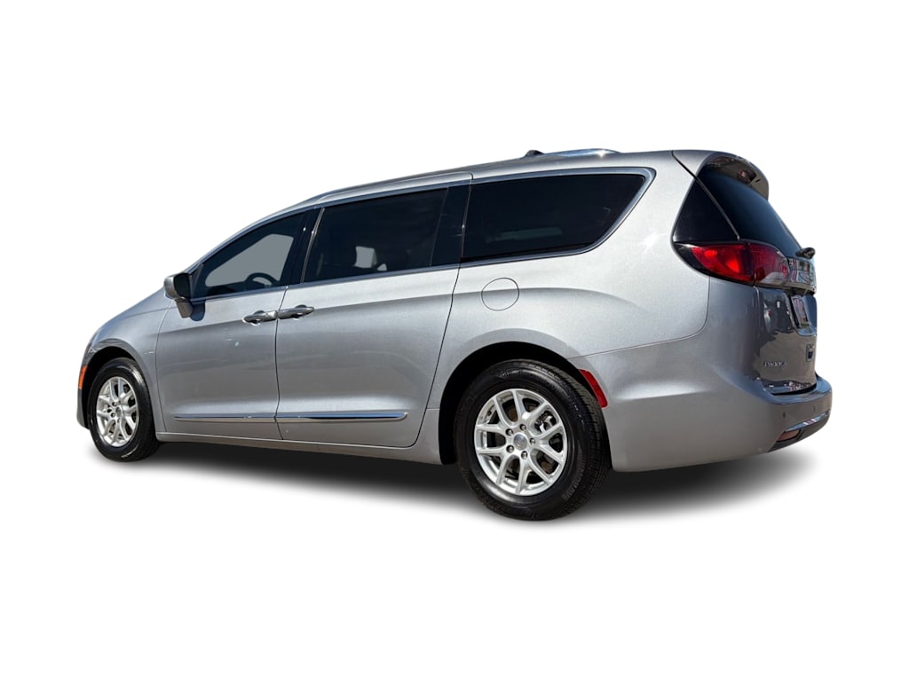 Thumbnail: 2020 Chrysler Pacifica - 13