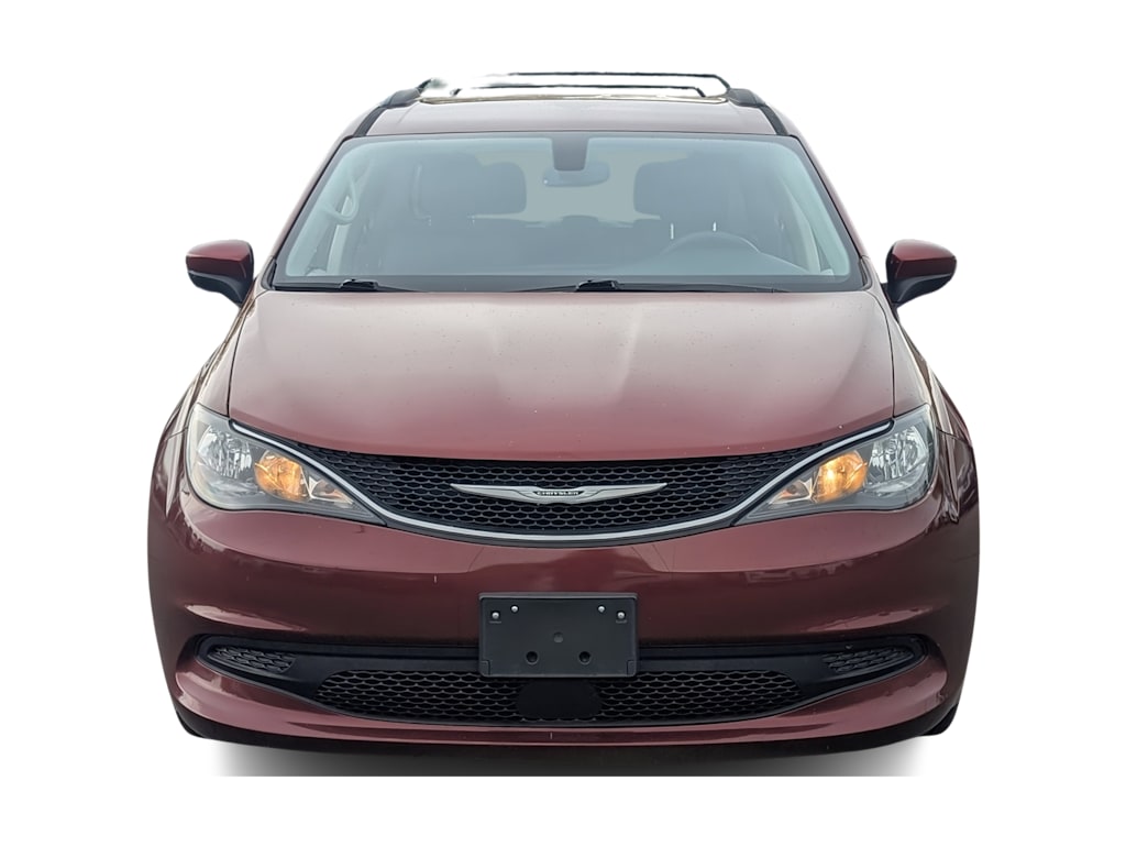 Thumbnail: 2021 Chrysler Voyager - 5