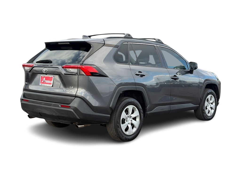 Thumbnail: 2020 Toyota RAV4 - 16