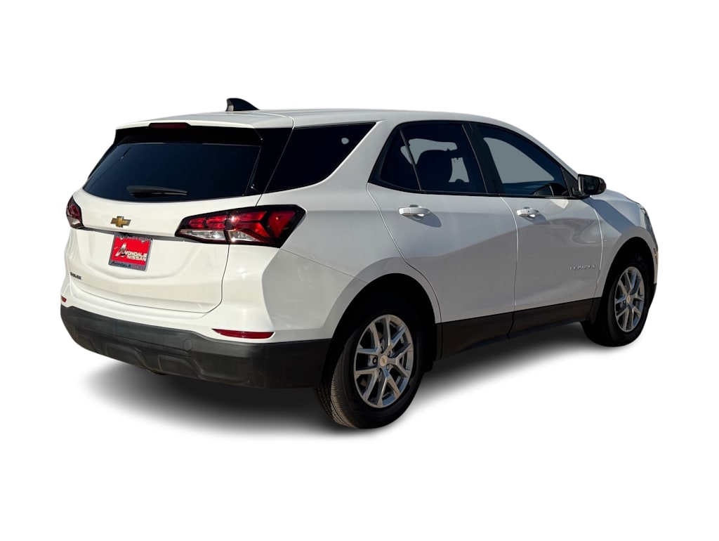 Thumbnail: 2024 Chevrolet Equinox - 16