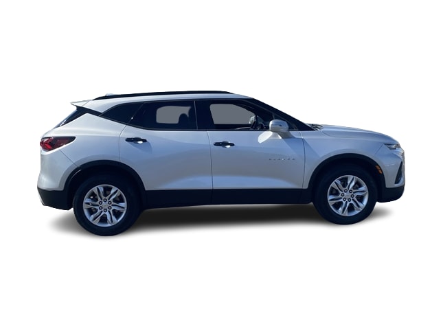 Thumbnail: 2019 Chevrolet Blazer - 21