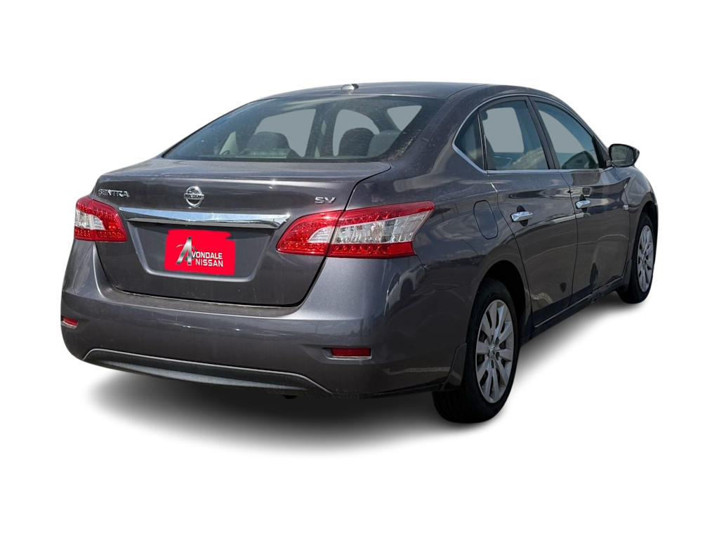 Thumbnail: 2015 Nissan Sentra - 11