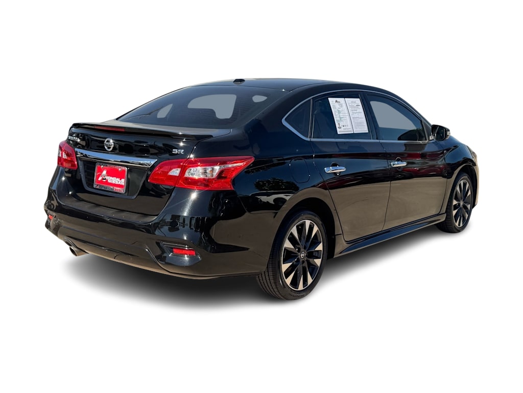 Thumbnail: 2018 Nissan Sentra - 17