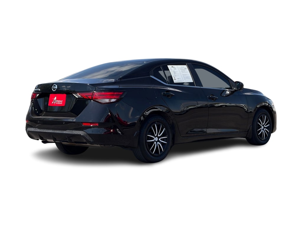 Thumbnail: 2023 Nissan Sentra - 16