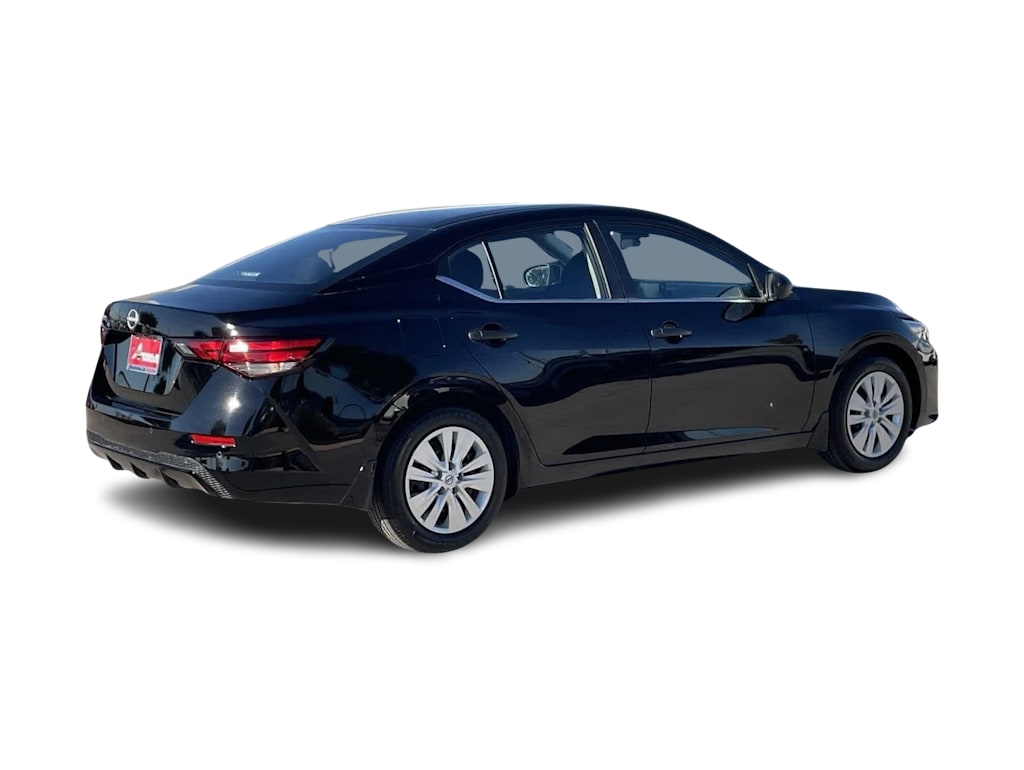 Thumbnail: 2025 Nissan Sentra - 17