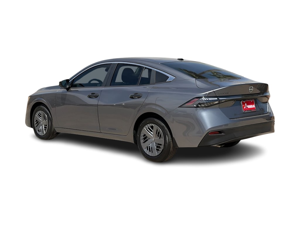 Thumbnail: 2026 Nissan Sentra - 4