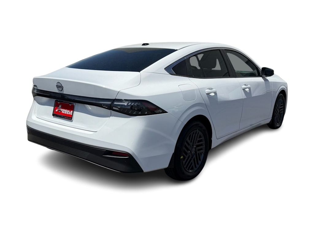 Thumbnail: 2026 Nissan Sentra - 10