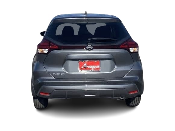 Thumbnail: 2025 Nissan Kicks - 4