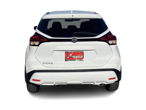 Thumbnail: 2025 Nissan Kicks - 4