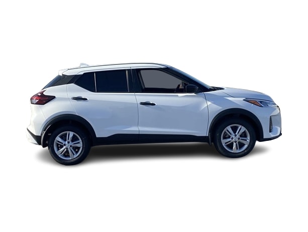 Thumbnail: 2025 Nissan Kicks - 16