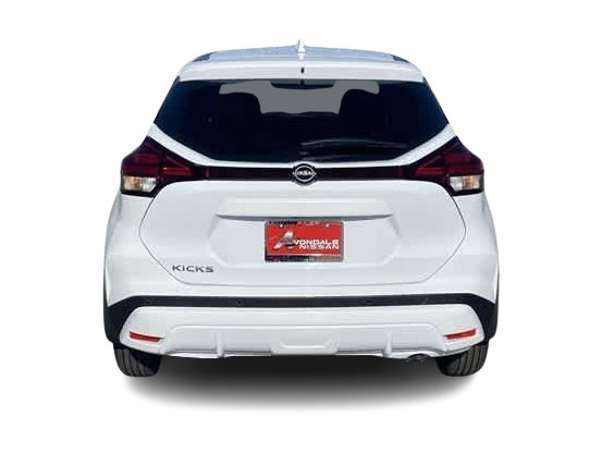 Thumbnail: 2025 Nissan Kicks - 4