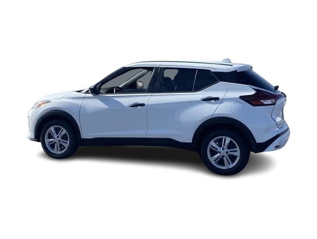 Thumbnail: 2025 Nissan Kicks - 16