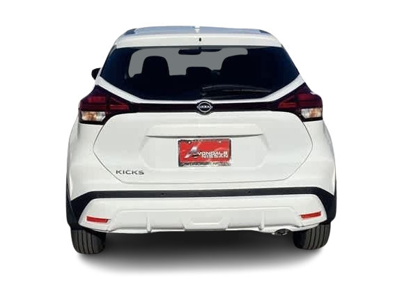Thumbnail: 2025 Nissan Kicks - 4