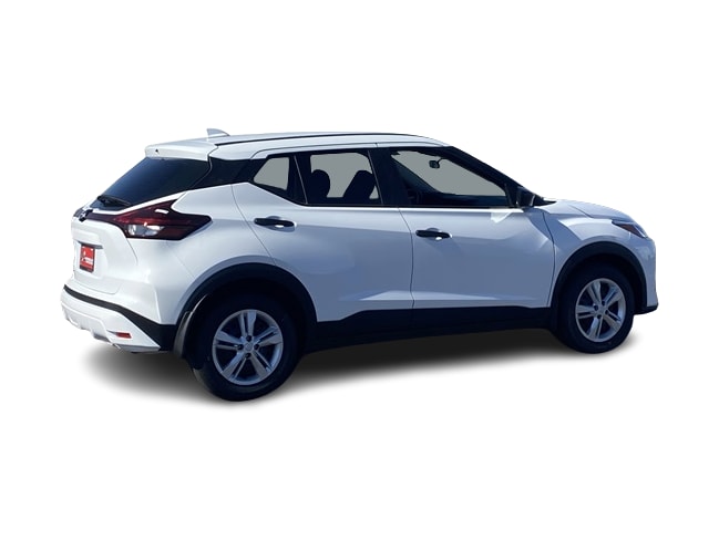 2025 Nissan Kicks S 15