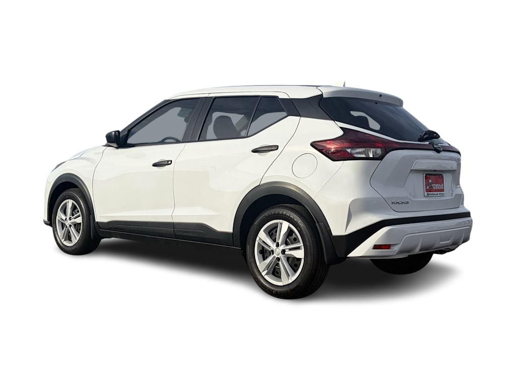 Thumbnail: 2025 Nissan Kicks - 4