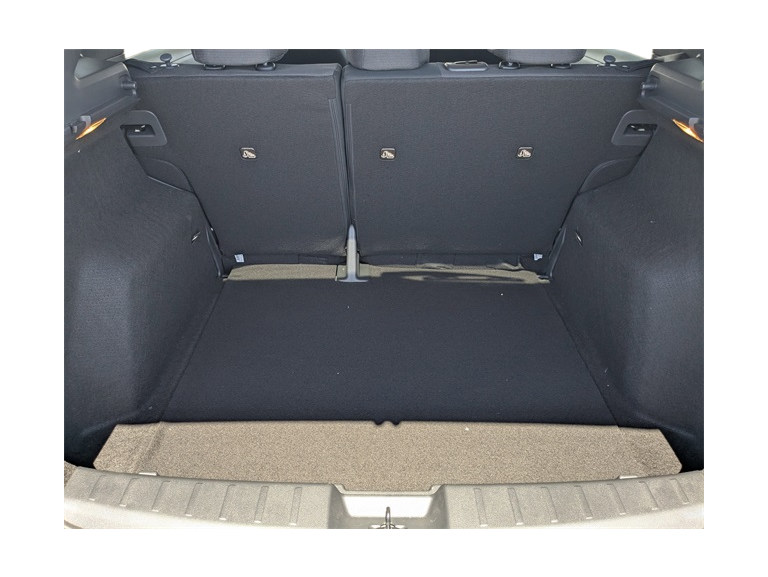 Thumbnail: 2025 Nissan Kicks - 16