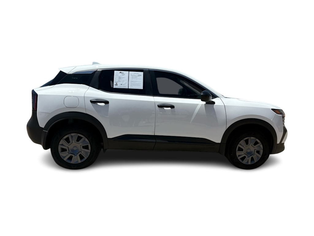 Thumbnail: 2025 Nissan Kicks - 14