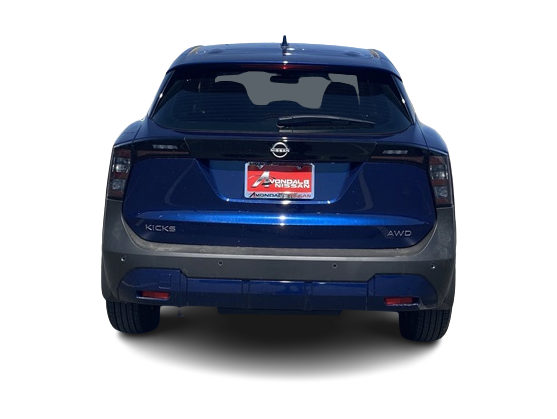 Thumbnail: 2025 Nissan Kicks - 5