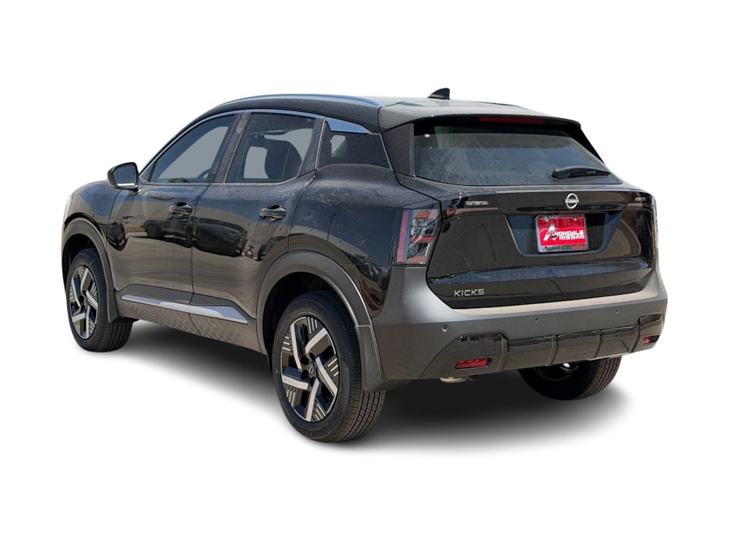 Thumbnail: 2026 Nissan Kicks - 4