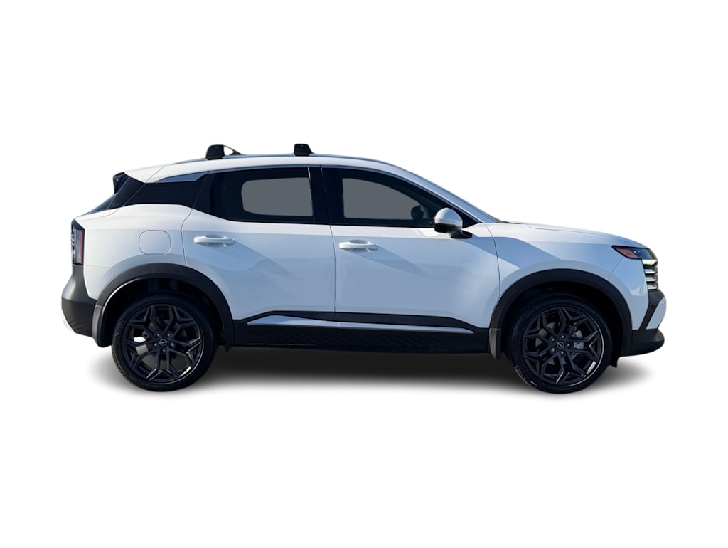 Thumbnail: 2025 Nissan Kicks - 16
