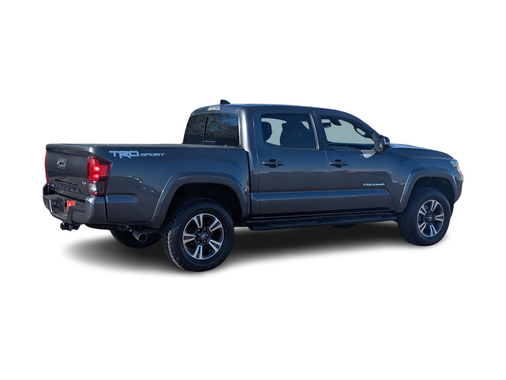 Thumbnail: 2019 Toyota Tacoma - 19