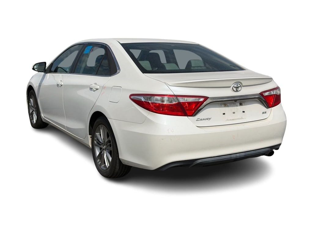 Thumbnail: 2016 Toyota Camry - 10