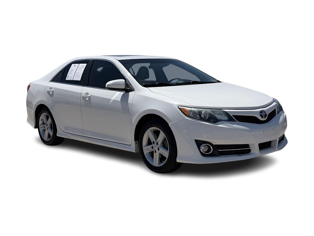 Thumbnail: 2013 Toyota Camry - 15