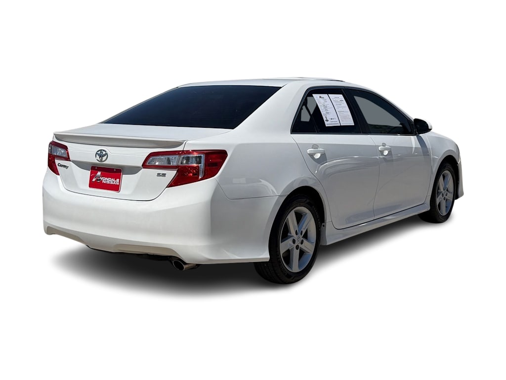 Thumbnail: 2013 Toyota Camry - 13