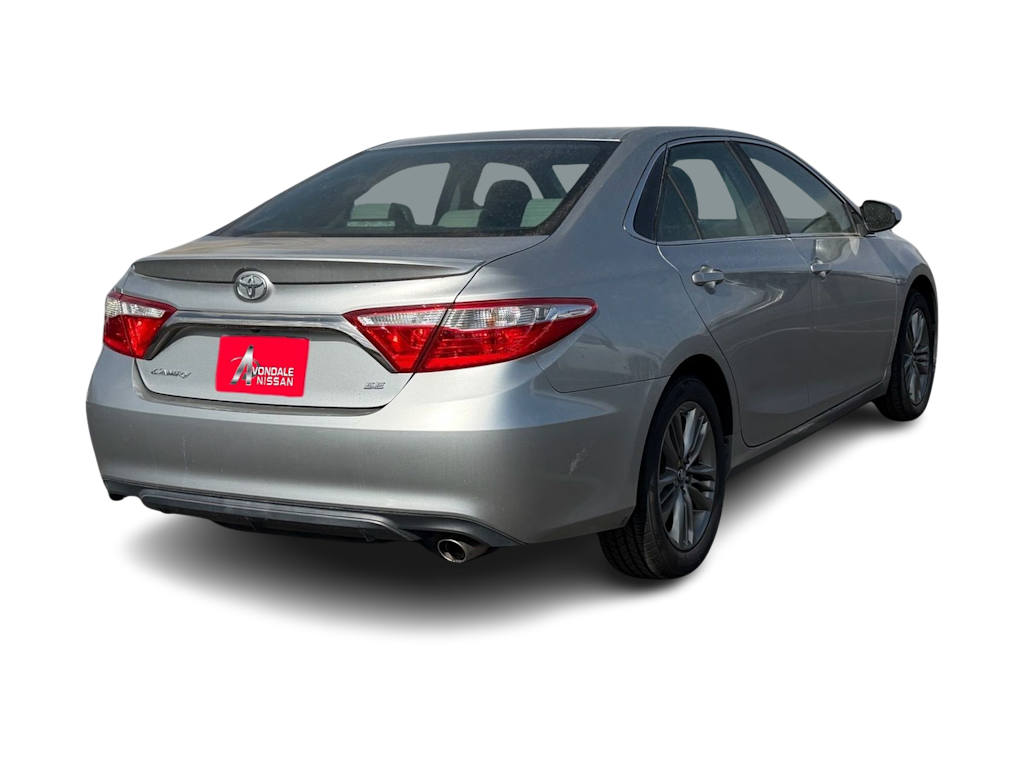 Thumbnail: 2017 Toyota Camry - 10