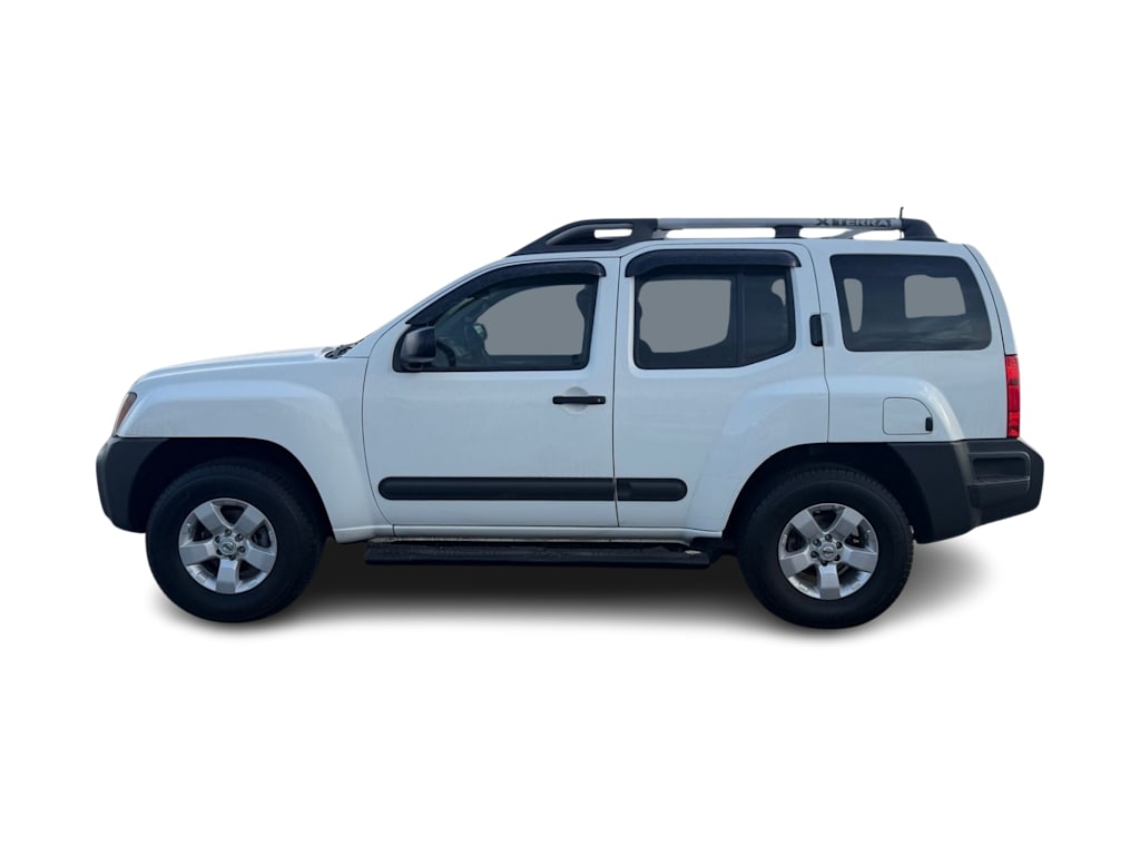 Thumbnail: 2013 Nissan Xterra - 3