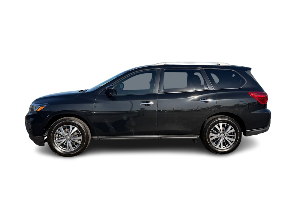 Thumbnail: 2020 Nissan Pathfinder - 3