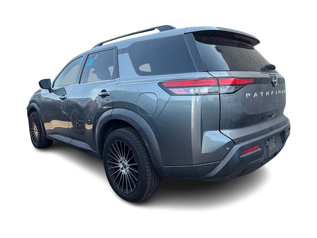 Thumbnail: 2022 Nissan Pathfinder - 3