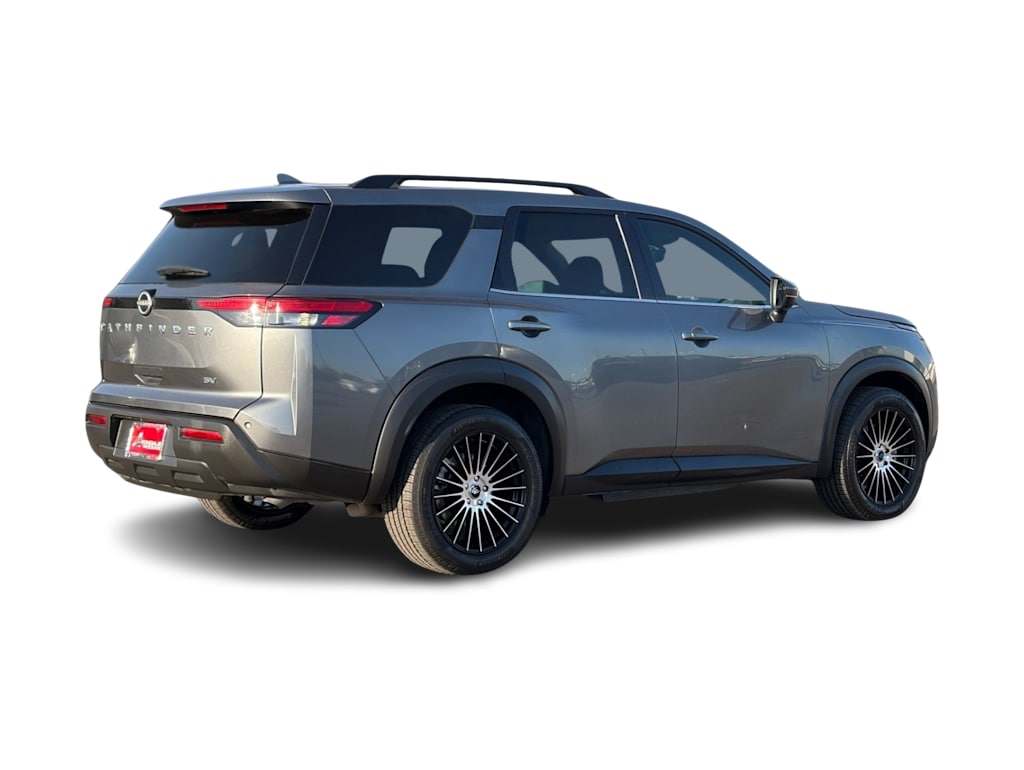 Thumbnail: 2022 Nissan Pathfinder - 17