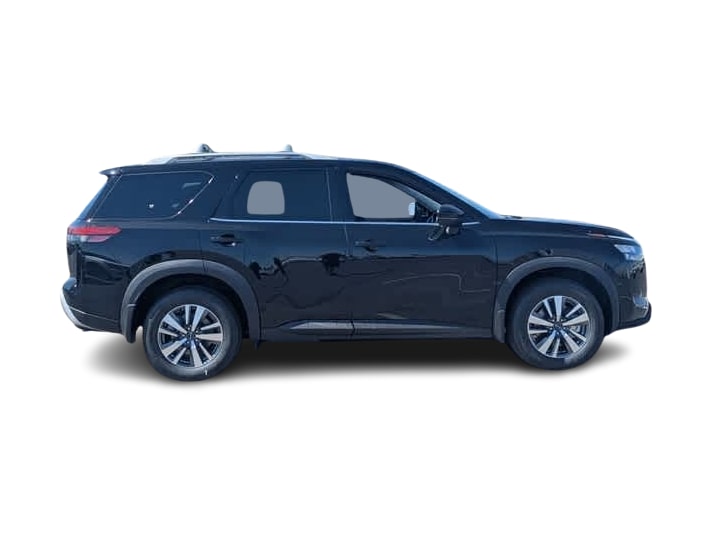 Thumbnail: 2025 Nissan Pathfinder - 17