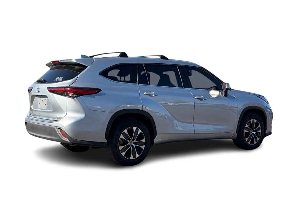 Thumbnail: 2021 Toyota Highlander - 9