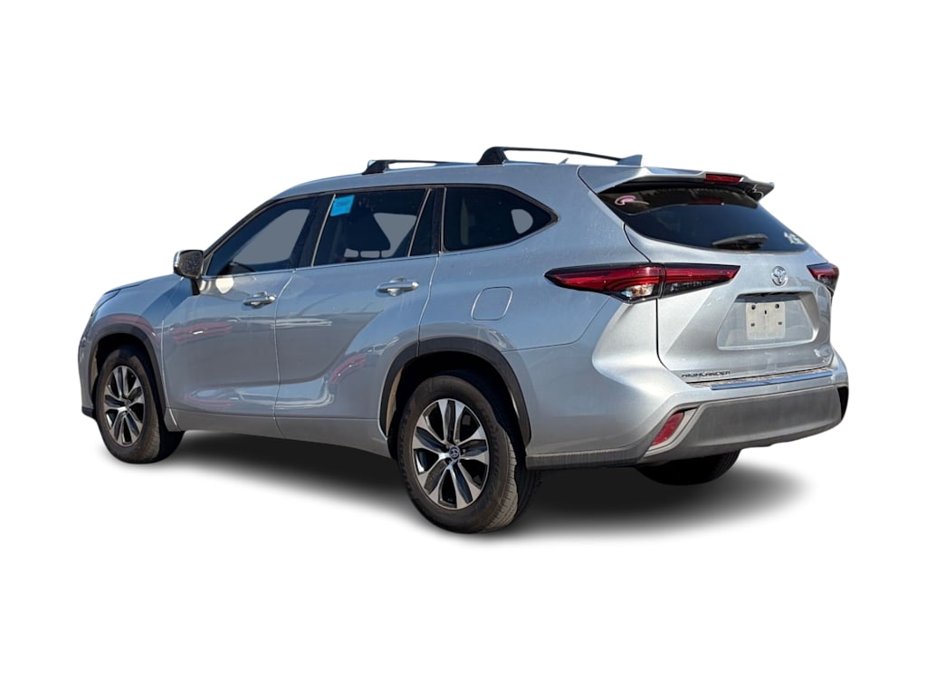 Thumbnail: 2021 Toyota Highlander - 2