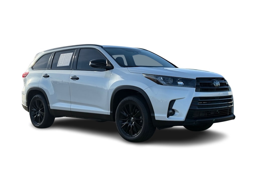 Thumbnail: 2019 Toyota Highlander - 20