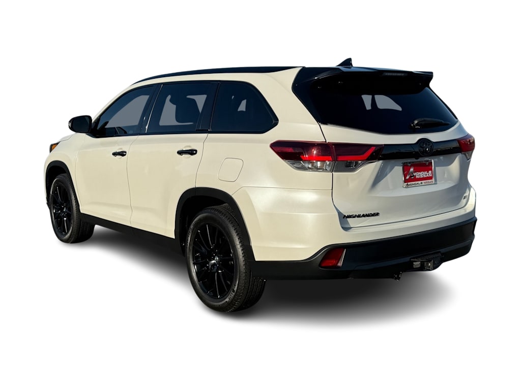 Thumbnail: 2019 Toyota Highlander - 4