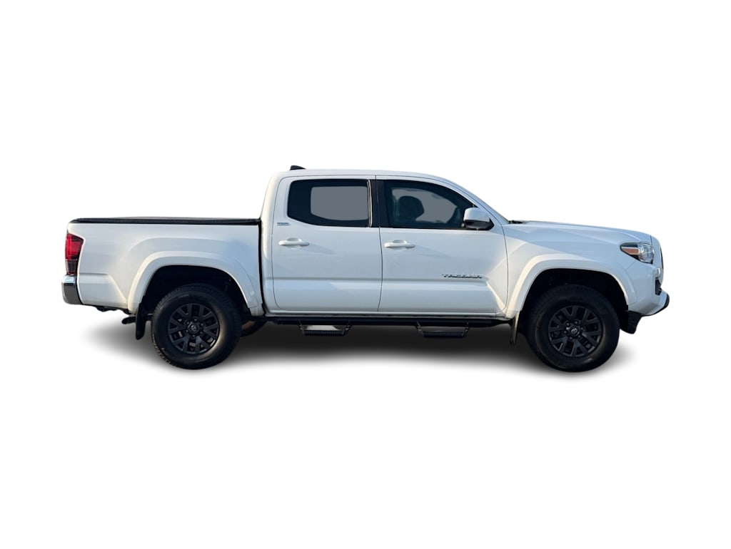 Thumbnail: 2020 Toyota Tacoma - 18