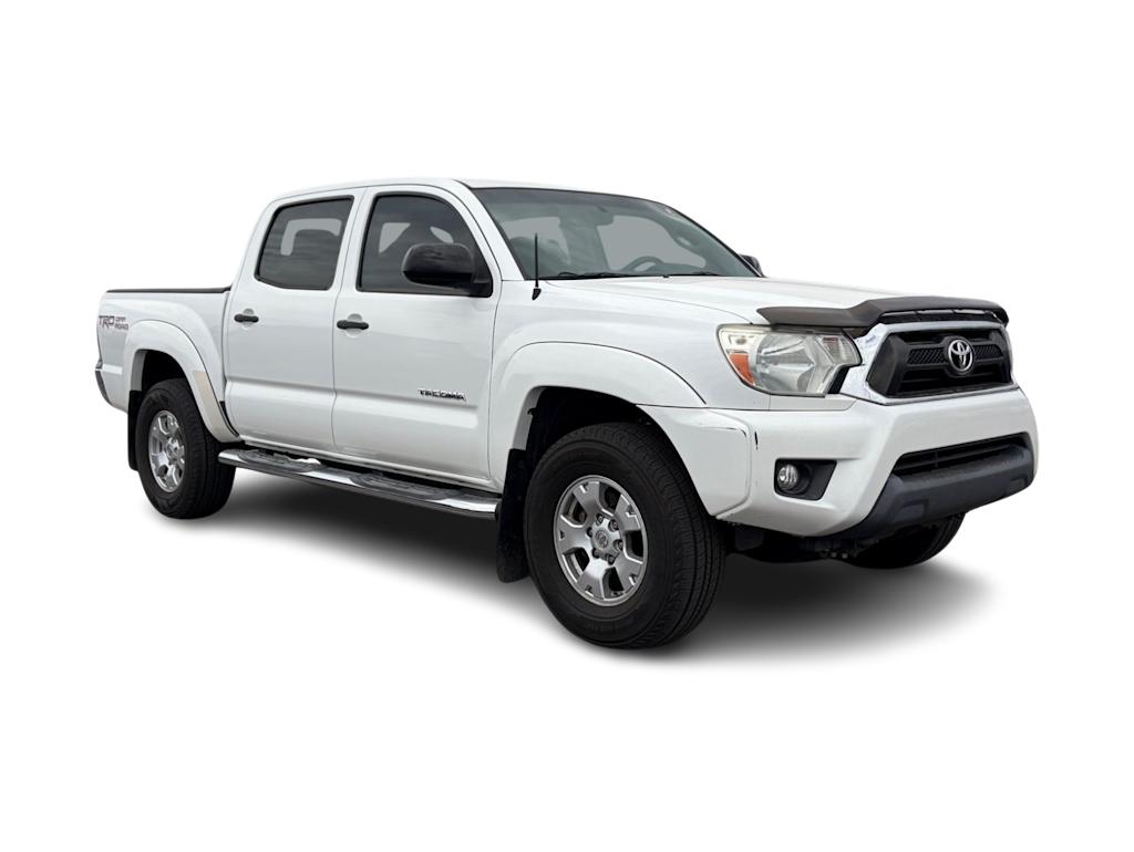 Thumbnail: 2015 Toyota Tacoma - 9