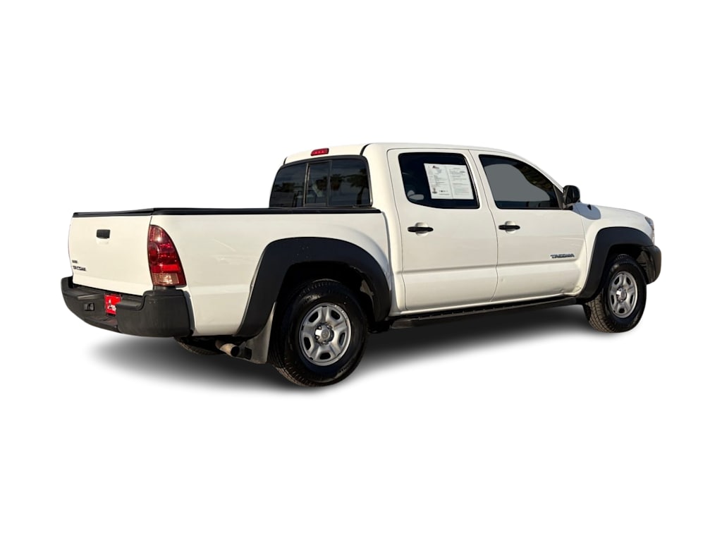 Thumbnail: 2013 Toyota Tacoma - 15