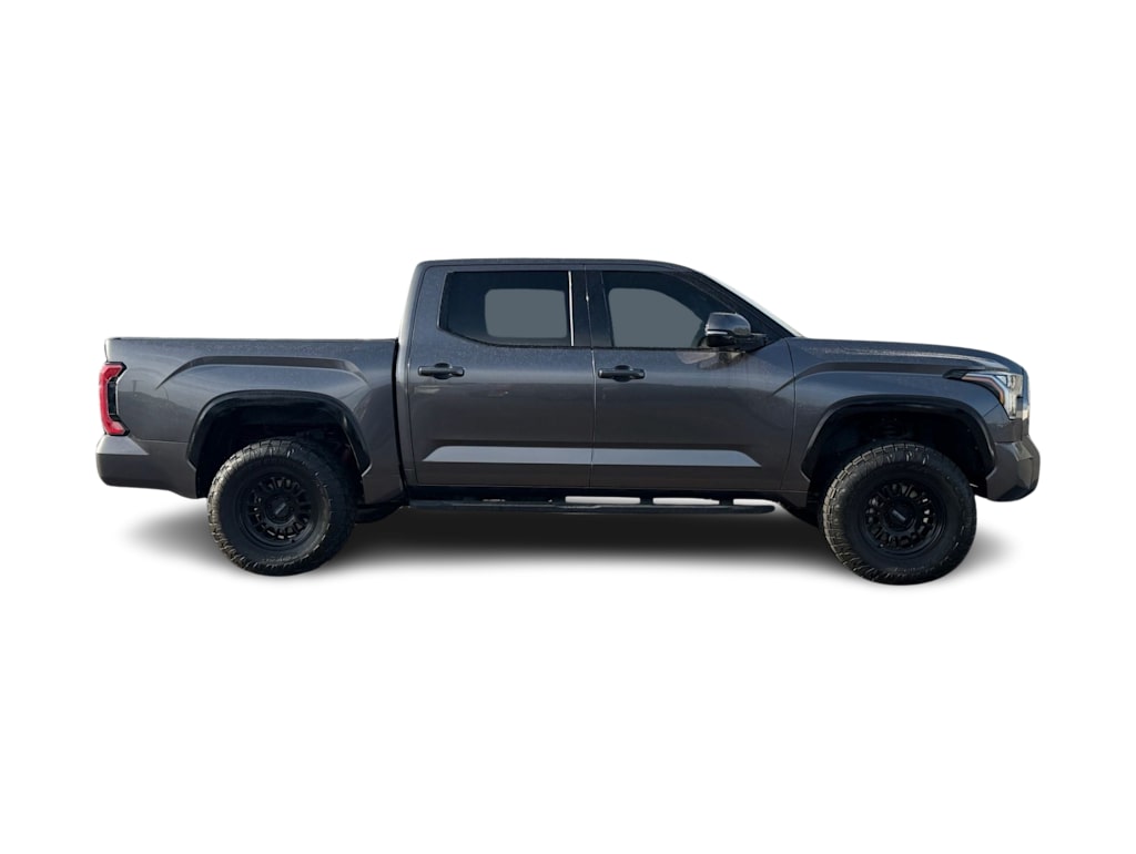 Thumbnail: 2022 Toyota Tundra - 17